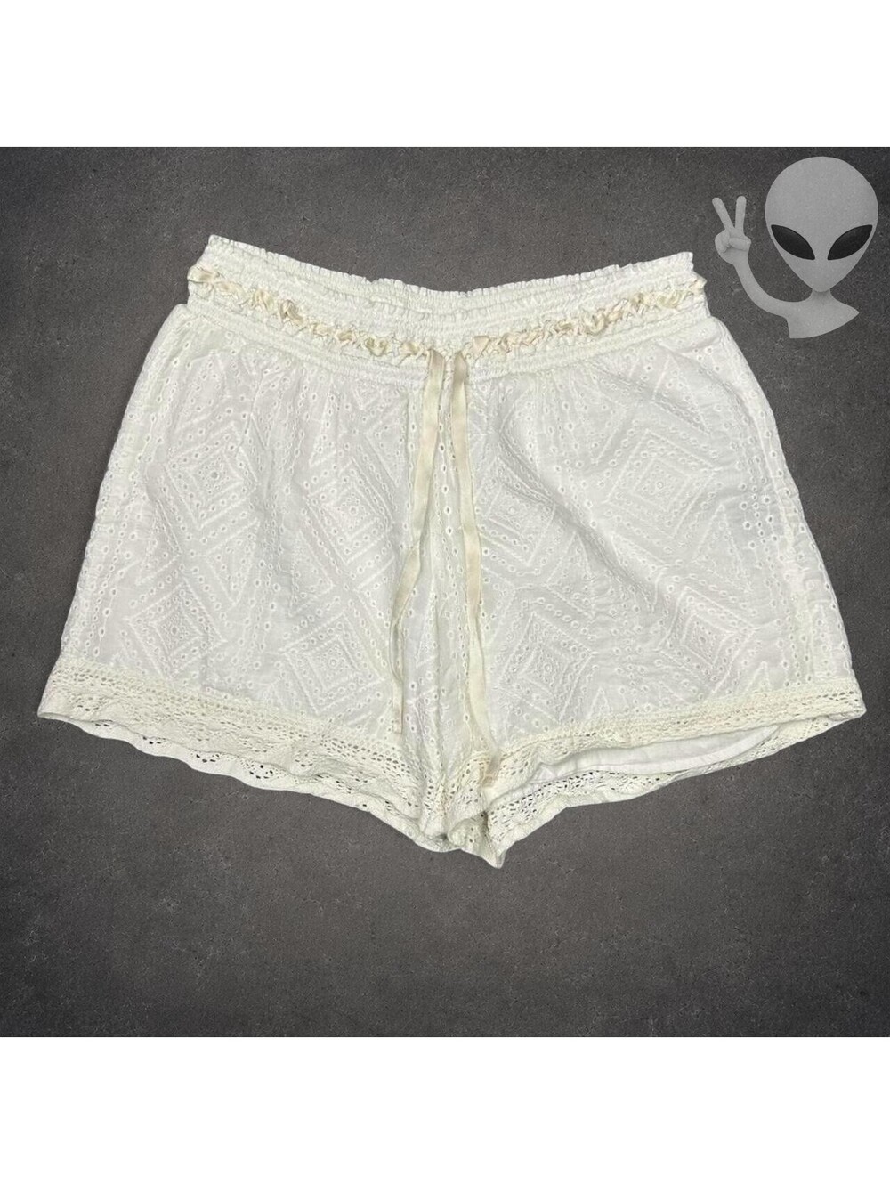 Polo Ralph Lauren Shorts Womens XS White Eyelet Lace Geometric Cotton